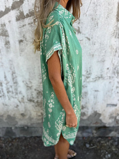 Liv | Elegant klänning med vackert mönster